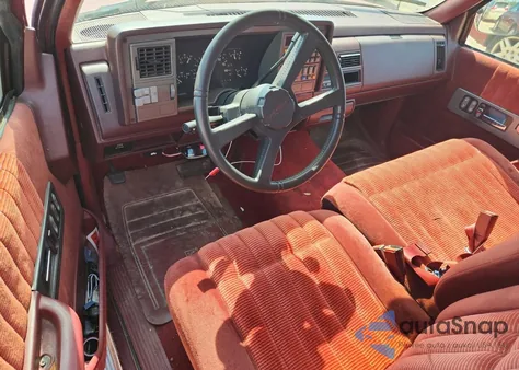 1993 Chevrolet Gmt-400 C1500 from USA, damaged, VIN 2GCEC19K8P1104029